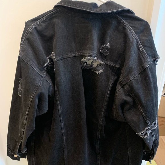 Zara Distressed Jean Jacket - Picture 4 of 4